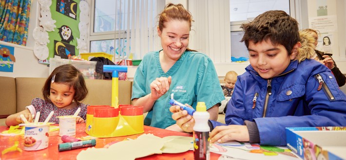 patients with play specialist